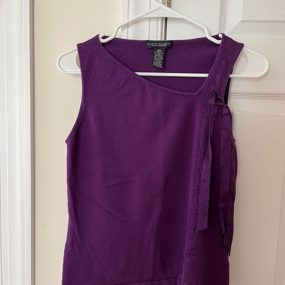 Banana Republic Sleeveless Silk Cashmere Sweater, L